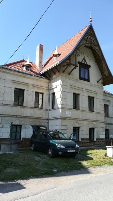 Апартаменты Pronajem Pokoju Belle Vue Вранов-над-Дийи Экстерьер фото